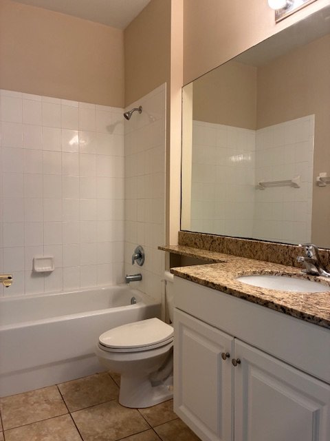 Beautiful 2/2 plus Den Condo in Terraverde Country Club property image