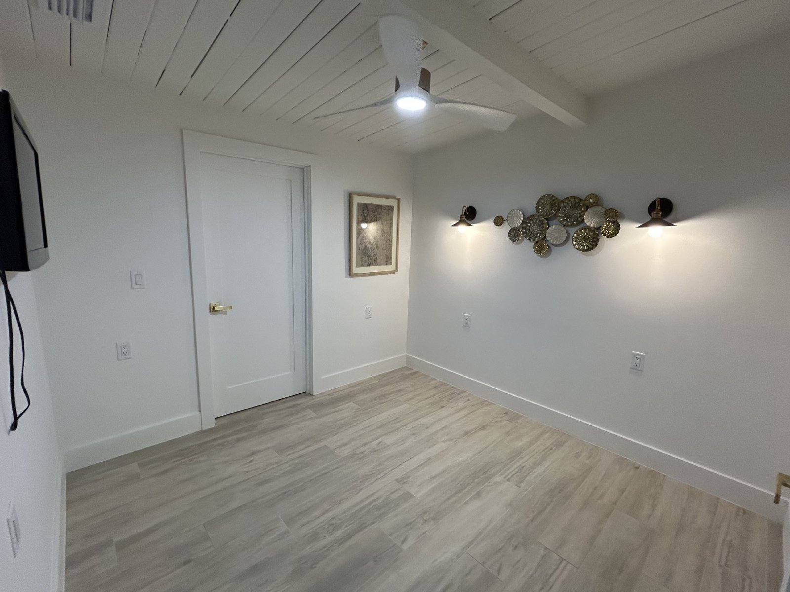 Waterfront attached suite with boat dock property image
