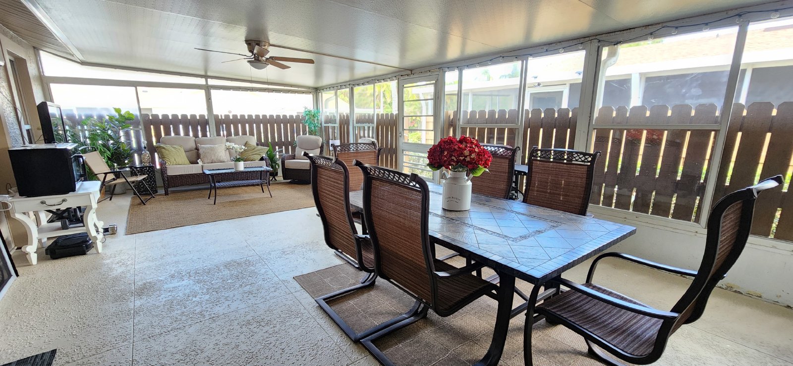 Seasonal ,fully furnished 2/2 property image