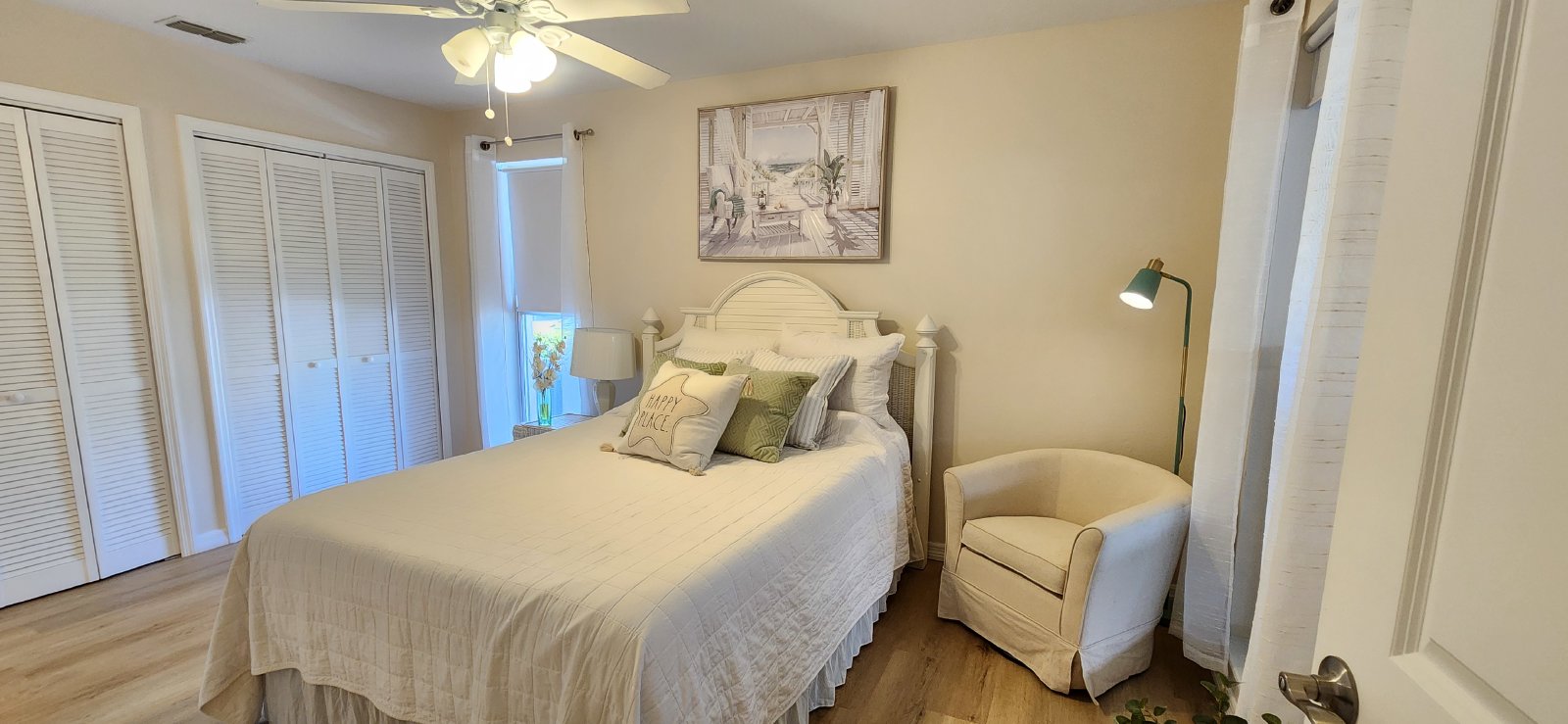 Seasonal ,fully furnished 2/2 property image