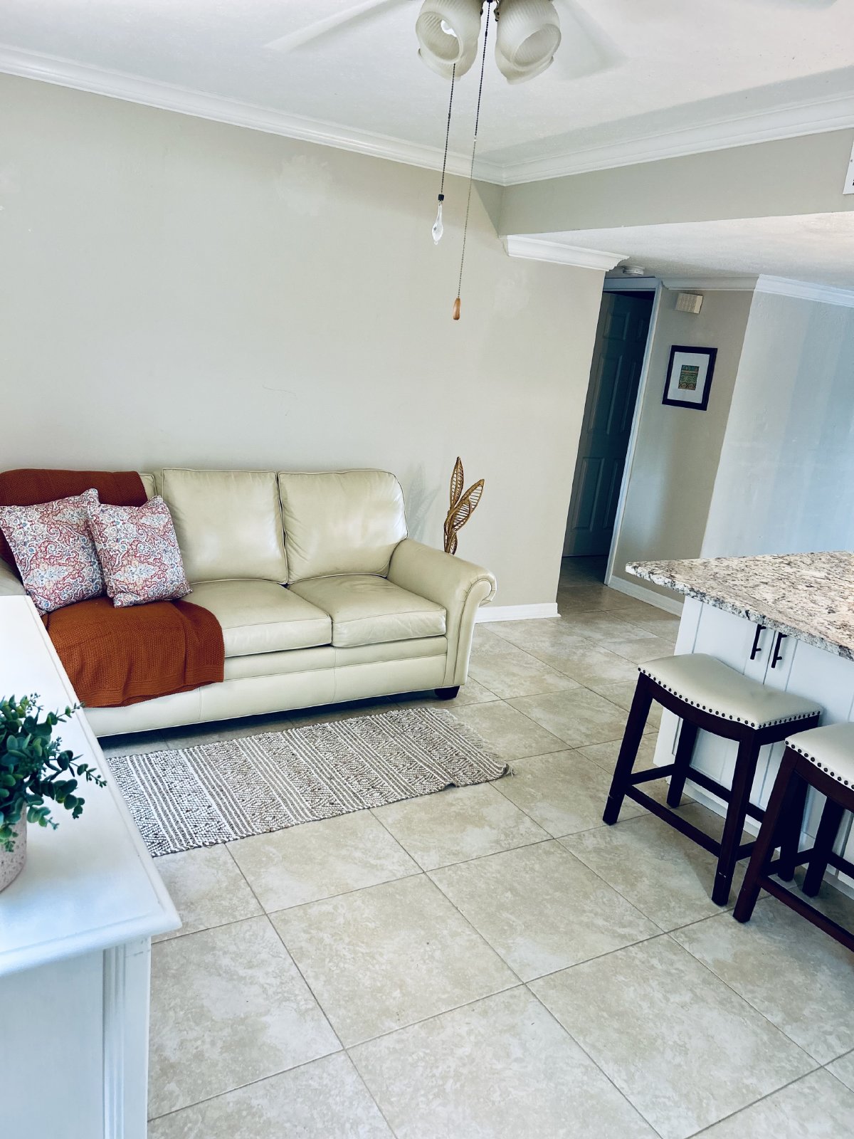 Beautiful Furnished 2/2 Waterview. property image