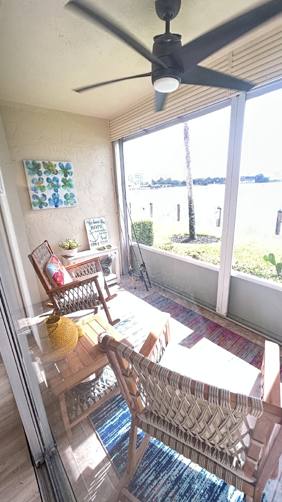 Beautiful Furnished 2/2 Waterview. property image