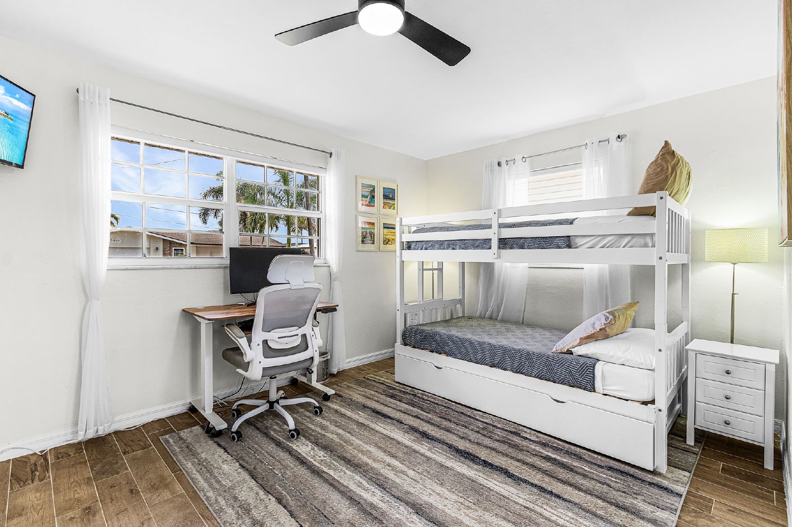 Short Term Cape Coral Pool Home for Rent property image