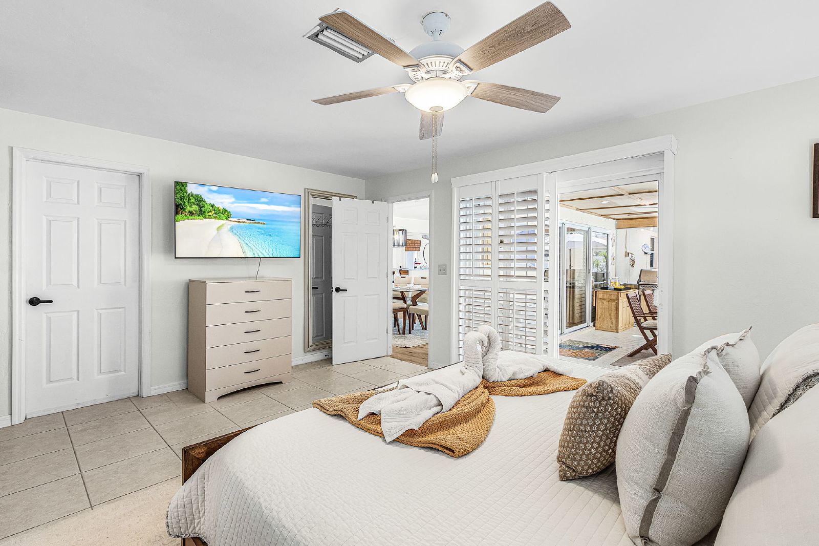 Short Term Cape Coral Pool Home for Rent property image