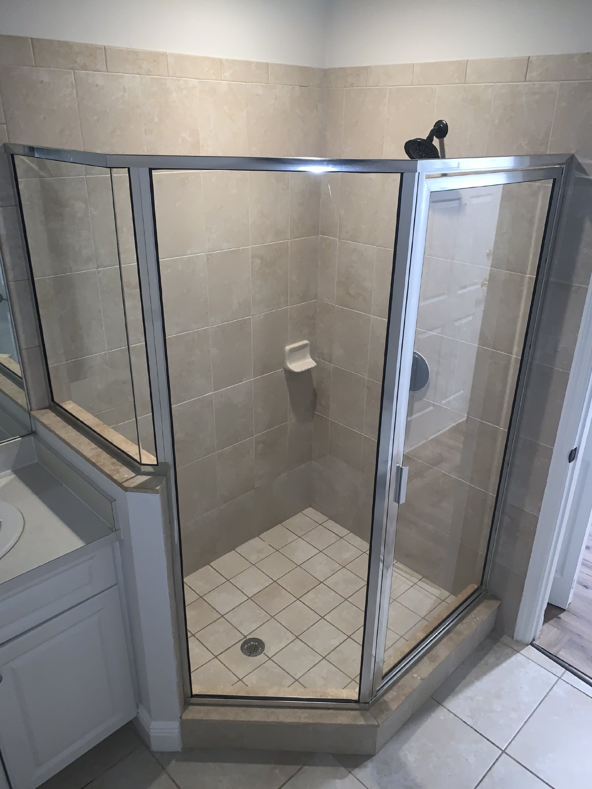 2/1 - FREE  first Month rent Special !! property image