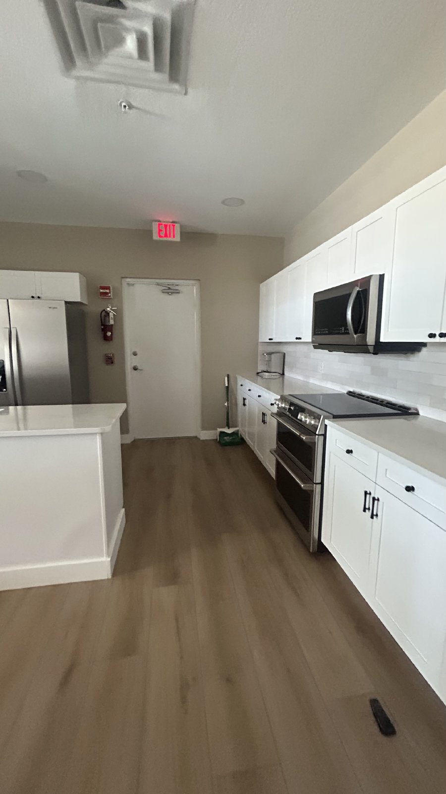 Beautiful 3/2 Single family Home property image