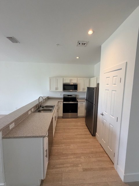 13430 Hidden Palms cove #20 property image