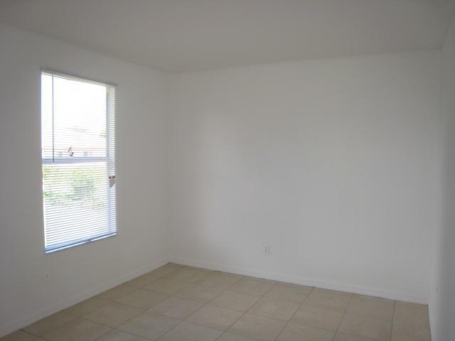 2 + DEN / 2 bath / 1-car garage - tile throughout property image