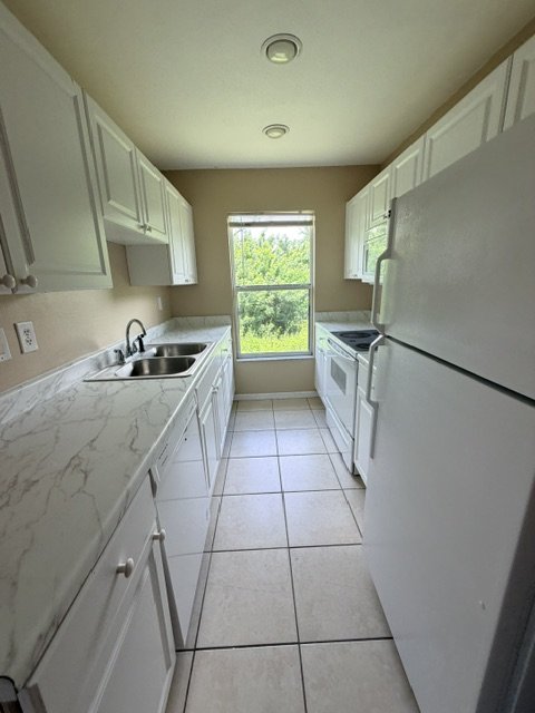 4724 25th St. SW - Great 2 Car Garage Duplex property image