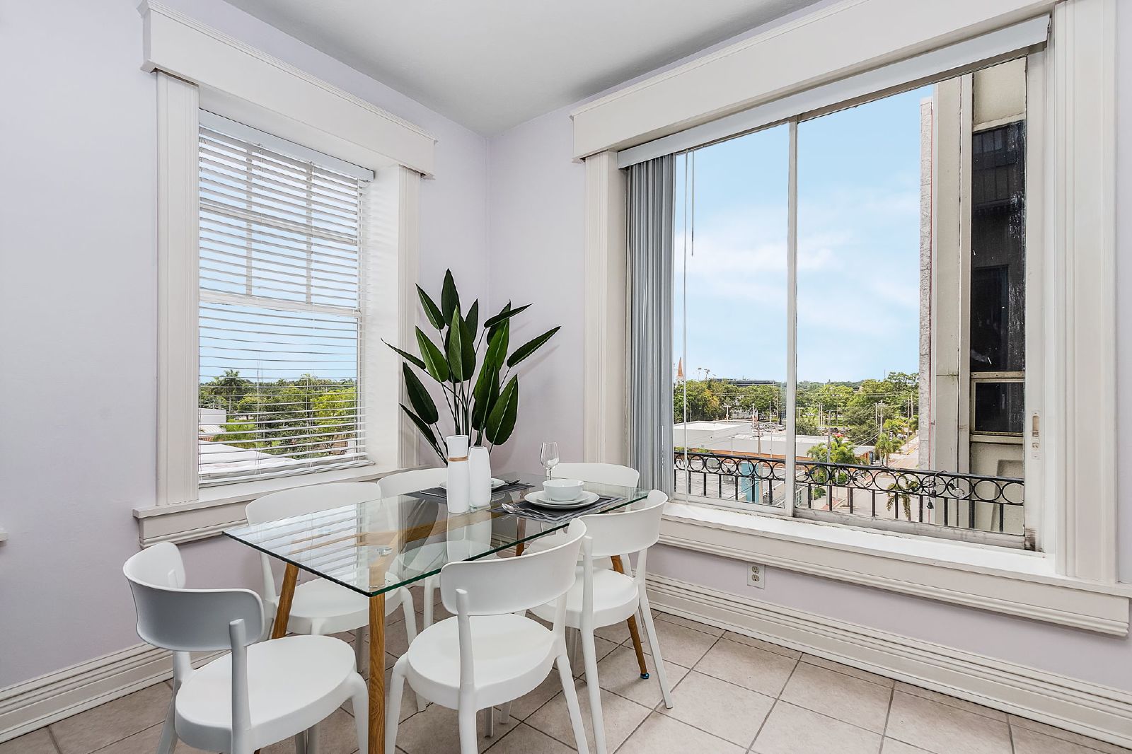 First month's rent FREE !!! property image