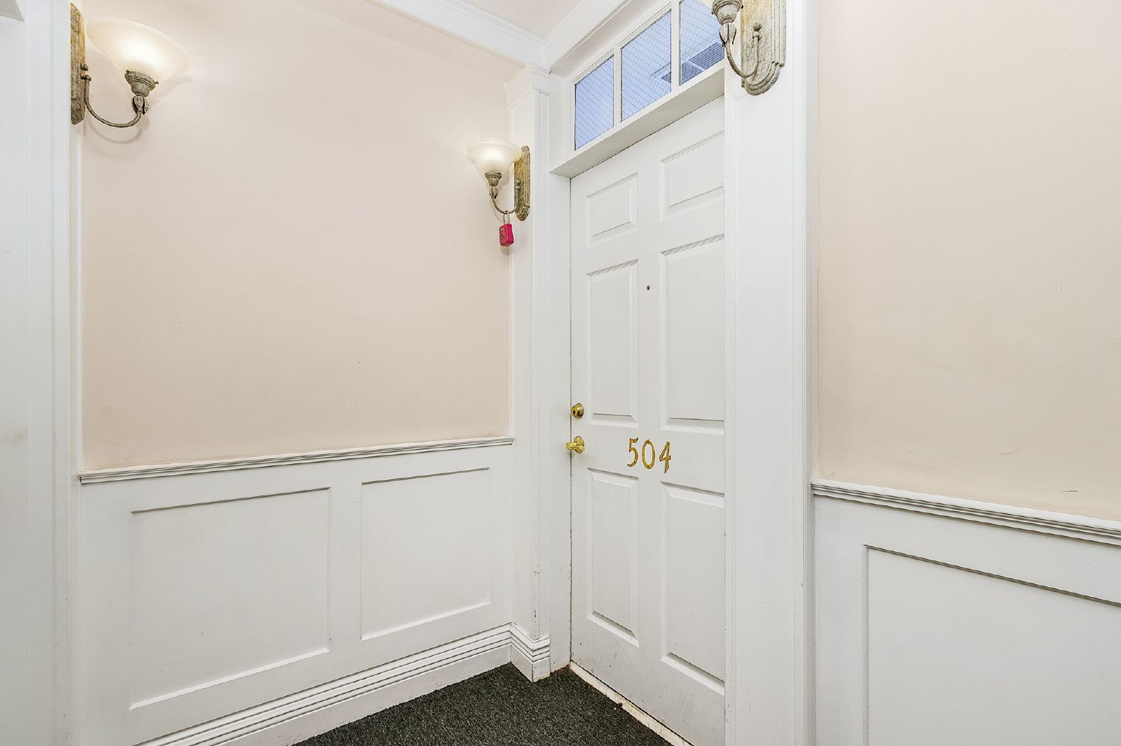 First month's rent FREE !!! property image