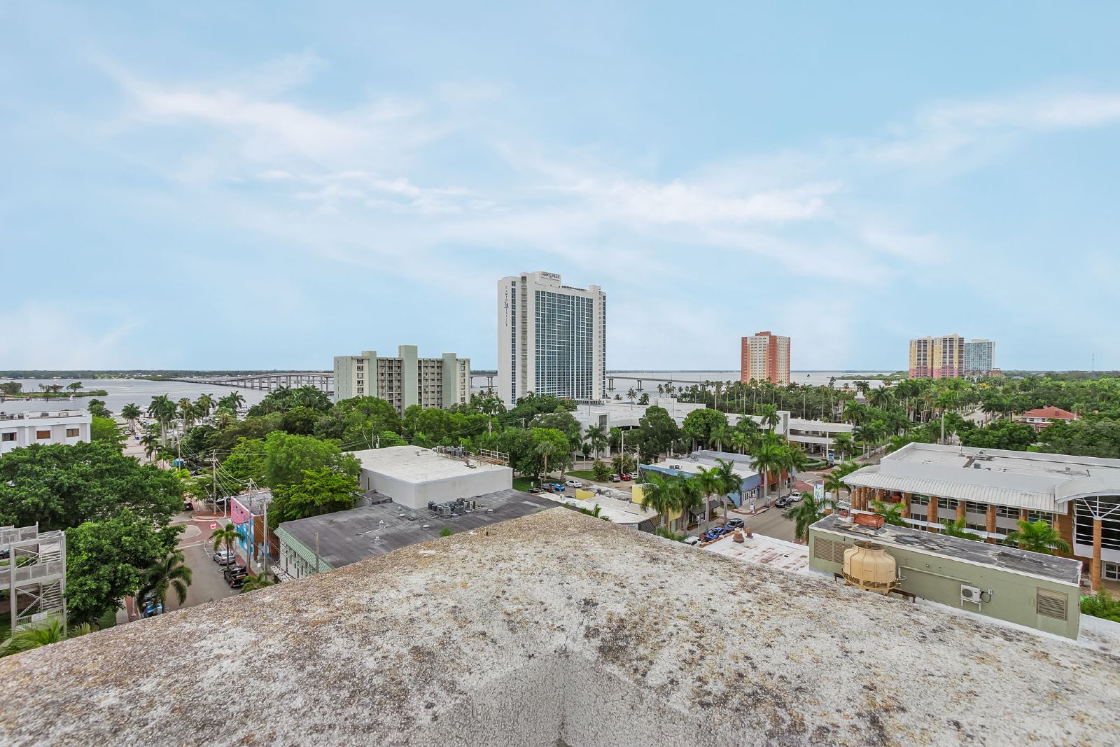 First month's rent FREE !!! property image