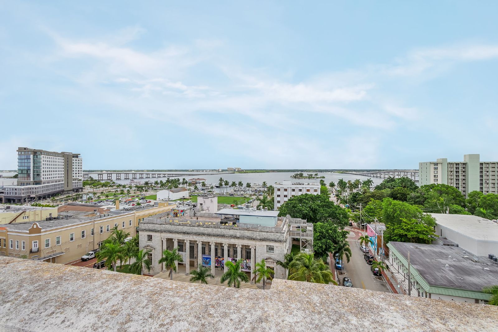 First month's rent FREE !!! property image