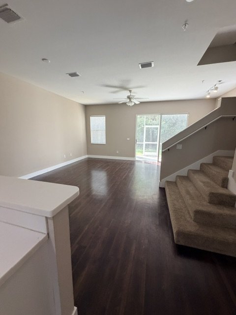 Half off of first month rent 3/2.5 Townhome property image