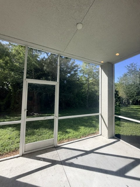 Half off of first month rent 3/2.5 Townhome property image