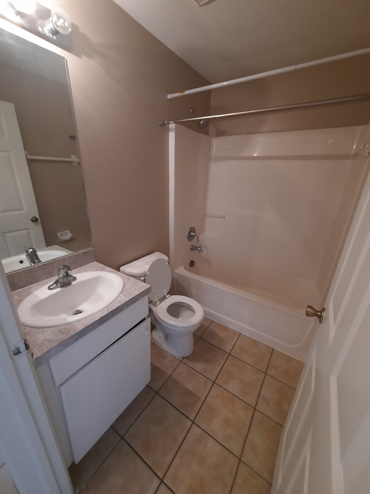 Poplar Street property image