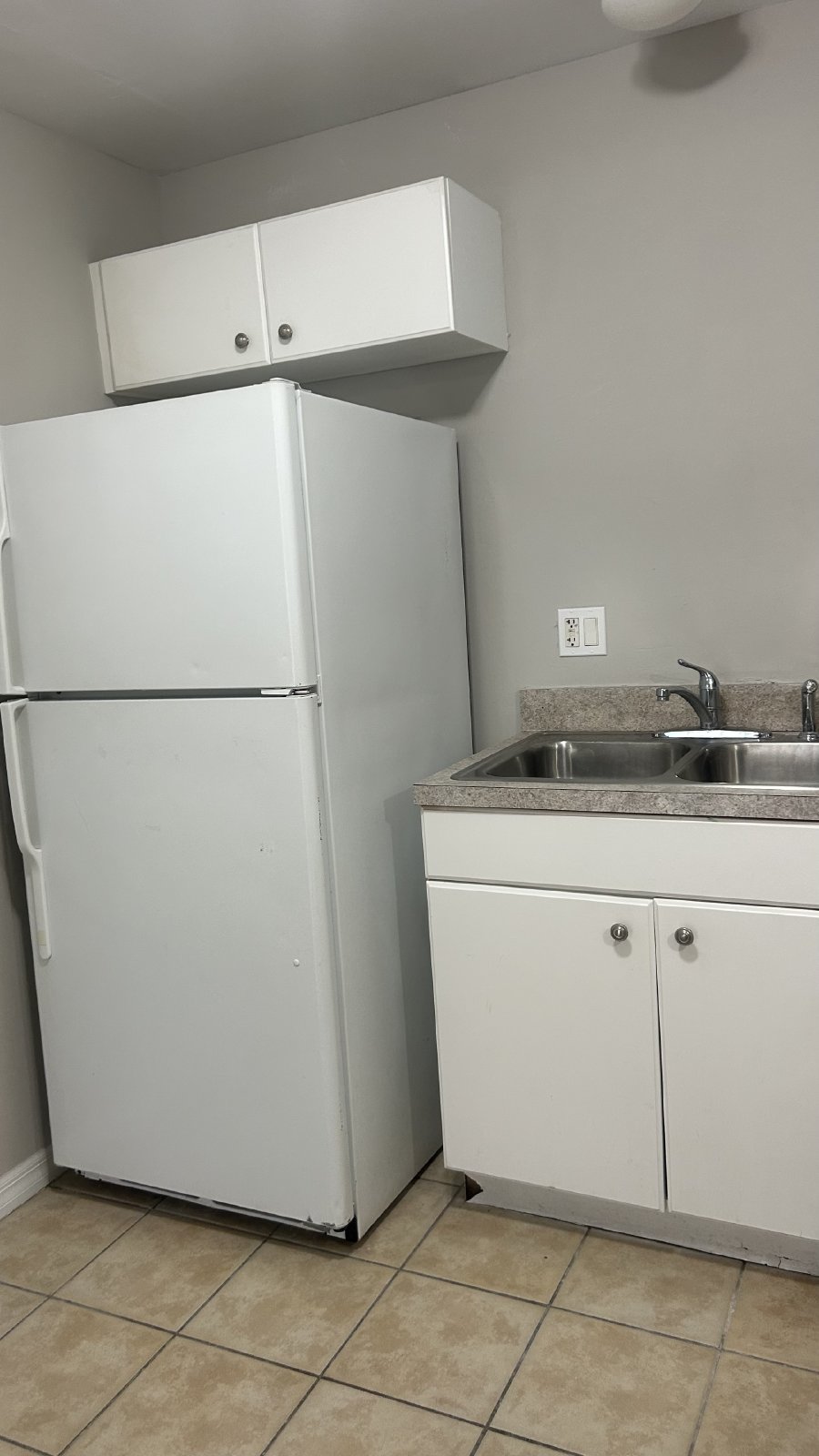 2/2 with Den Duplex property image